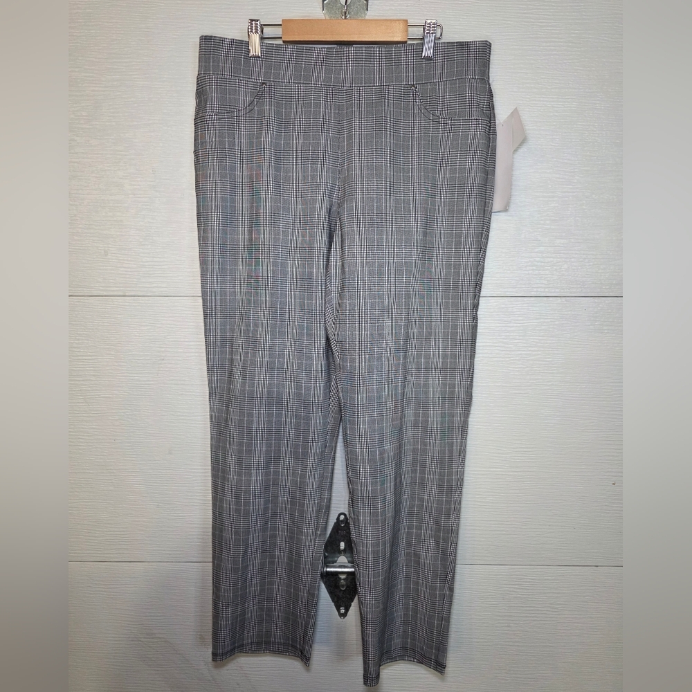 Retrology Gray Checkered Women's Trousers